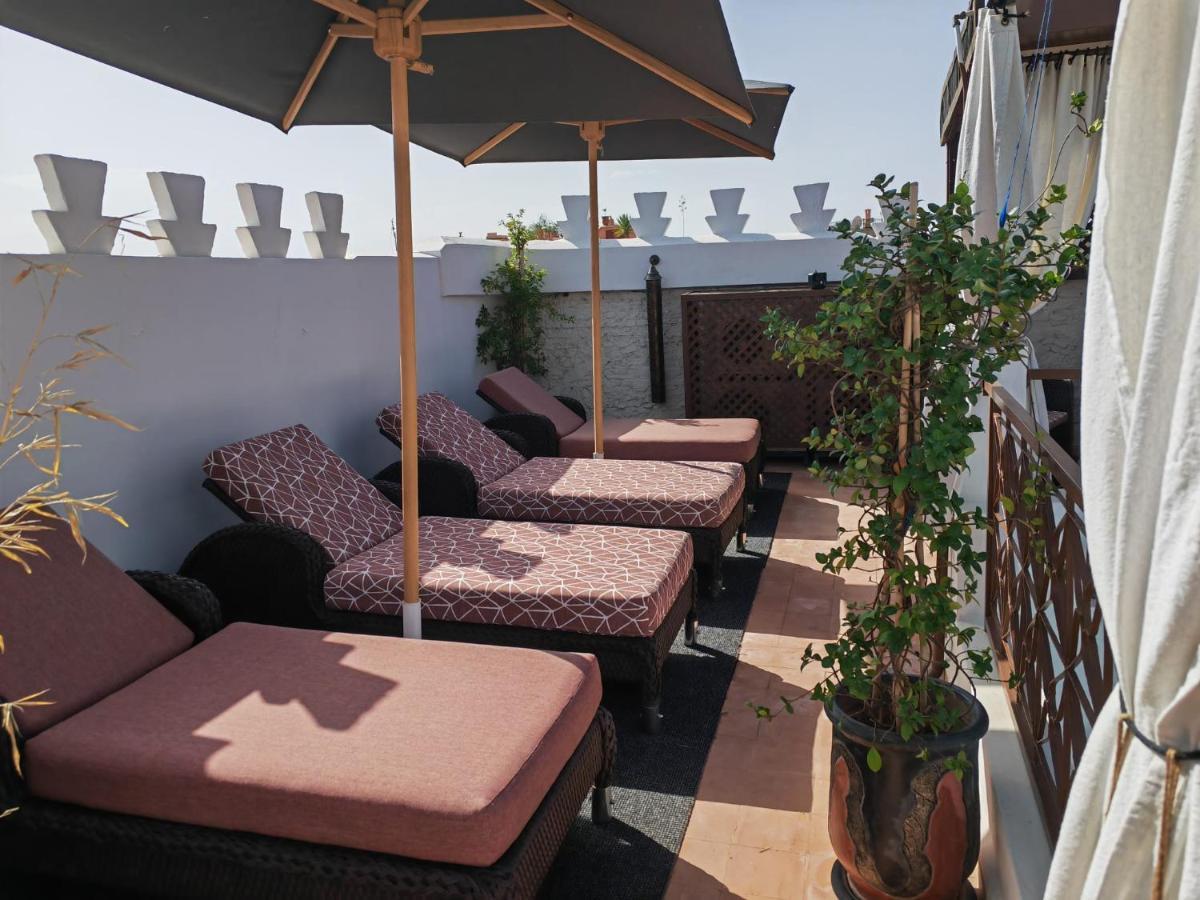 Riad Villa Berna Under Swiss Management Марракеш Экстерьер фото